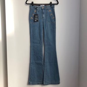 Paige High Rise Bell Canyon Jeans